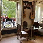 Beautiful 3-Room, Porte Saint-Cloud, Paris